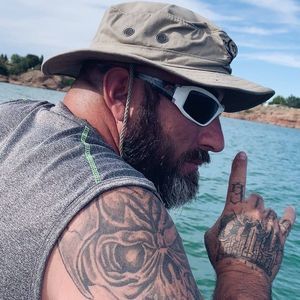 Meet your Posher, Arthur